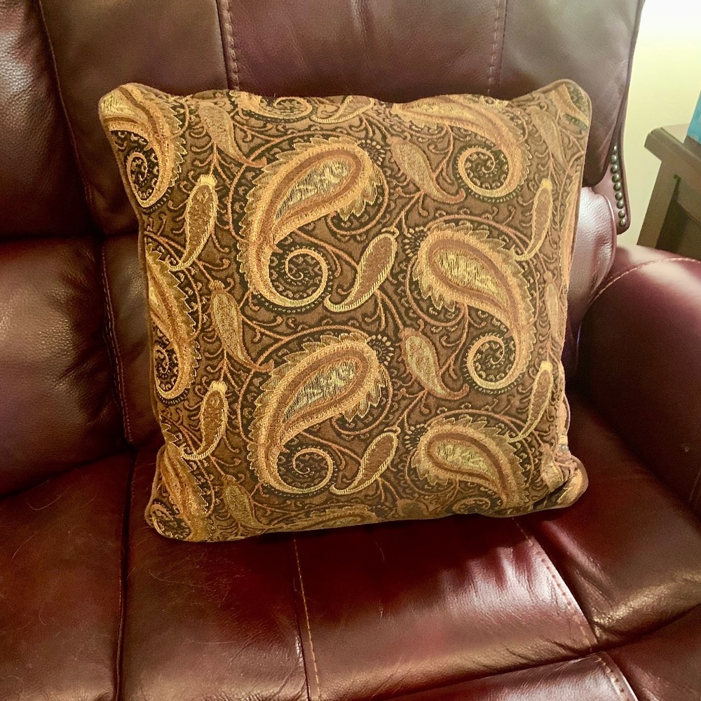🎉HP‼️EUC Genuine Suede Leather Backed Large Accent Pillow w/Down-filled Insert